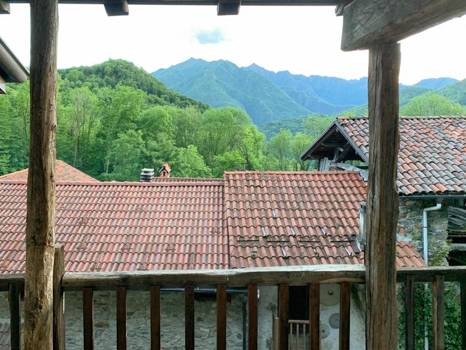 Affittacamere Montagne Verdi Varallo Eksteriør bilde